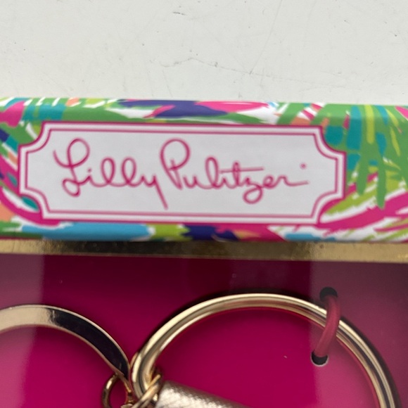 Lilly Pulitzer Vibrant Key Fob with Gold Accents - Picture 2 of 4
